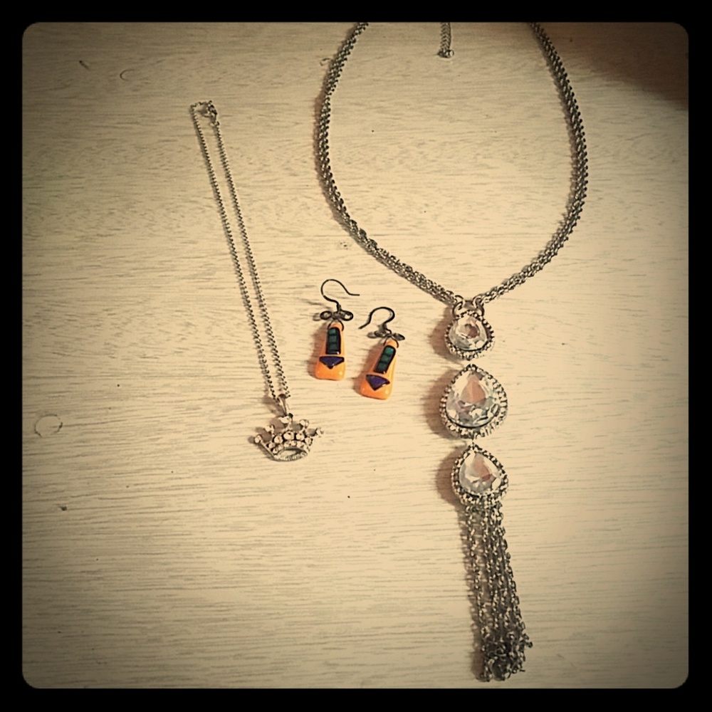Bundle of Jewelry
